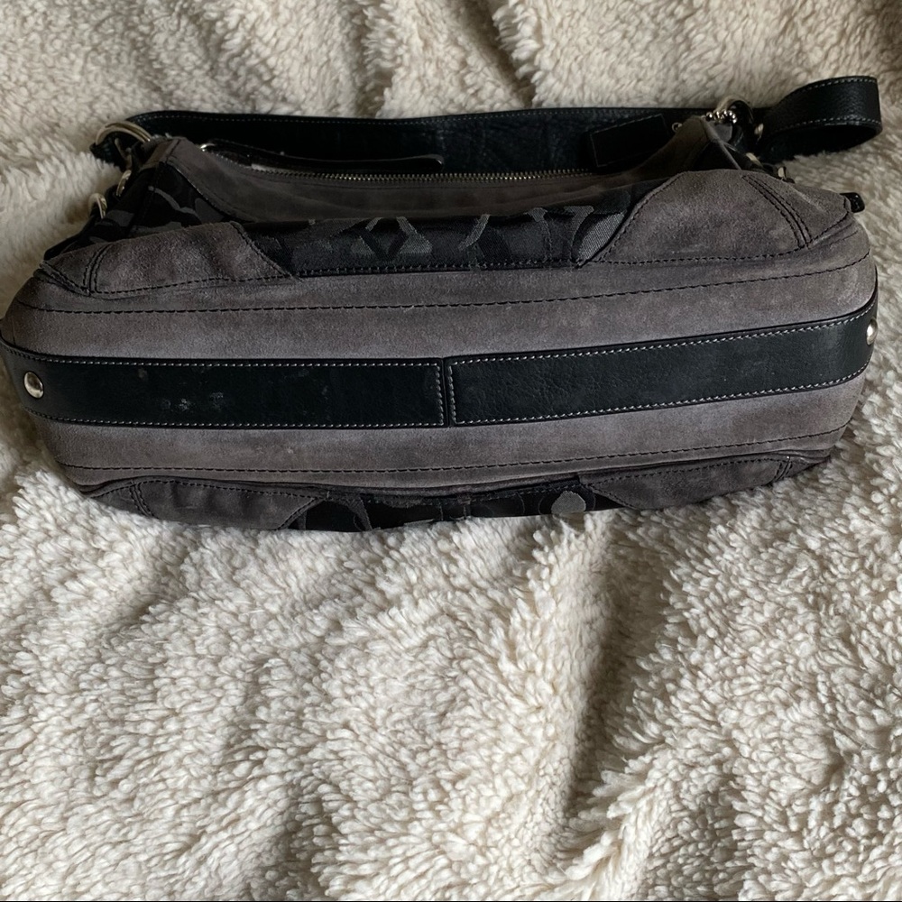 Coach Optic Signature “C” Black and Gray Shoulder Bag - Picture 3 of 10